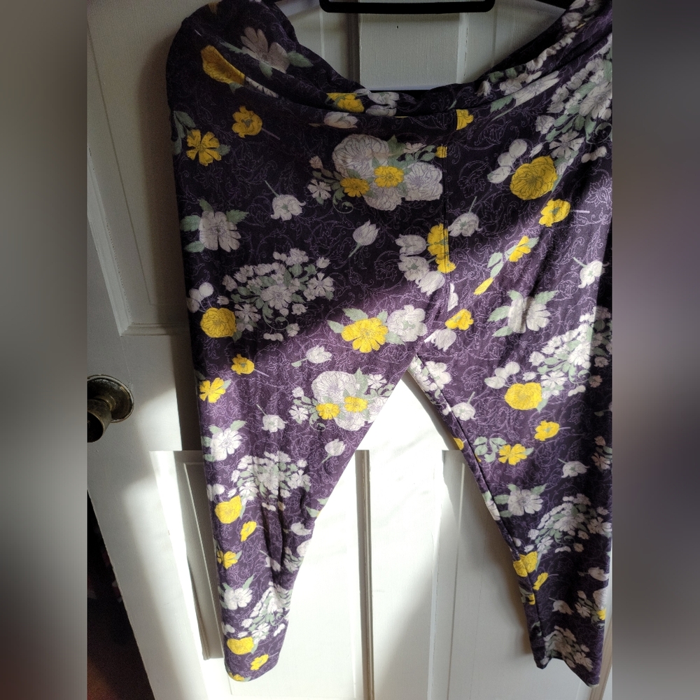LuLaRoe Purple Floral Women's Pants